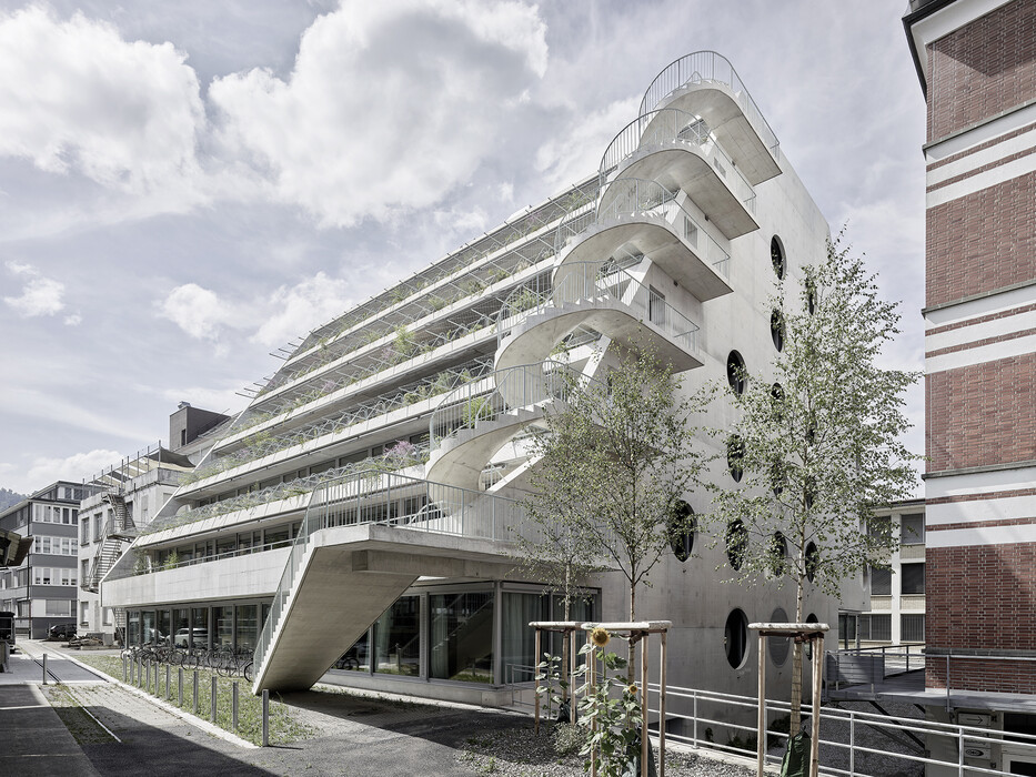 Büro und Gewerbehaus Binzstrasse