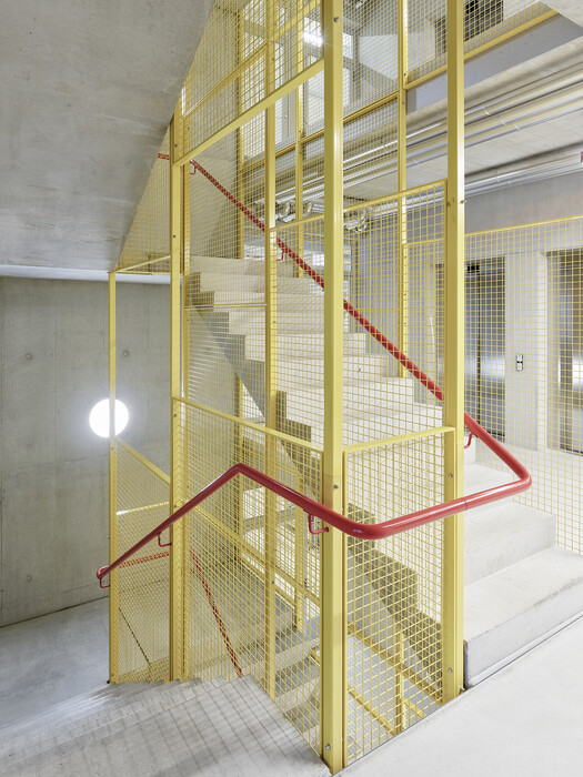 Büro und Gewerbehaus Binzstrasse